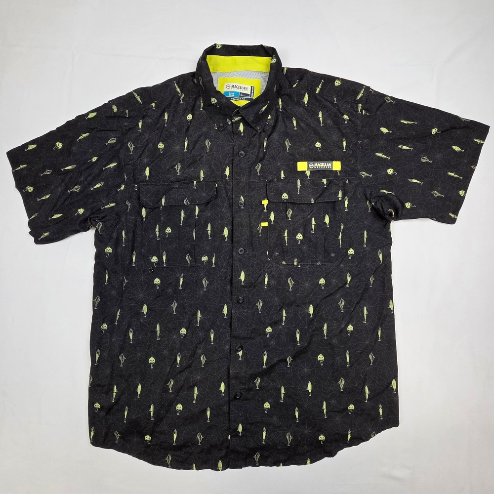 Magellan Mens Fish Gear Laguna Madre Halloween Skull Lure Shirt Black Large